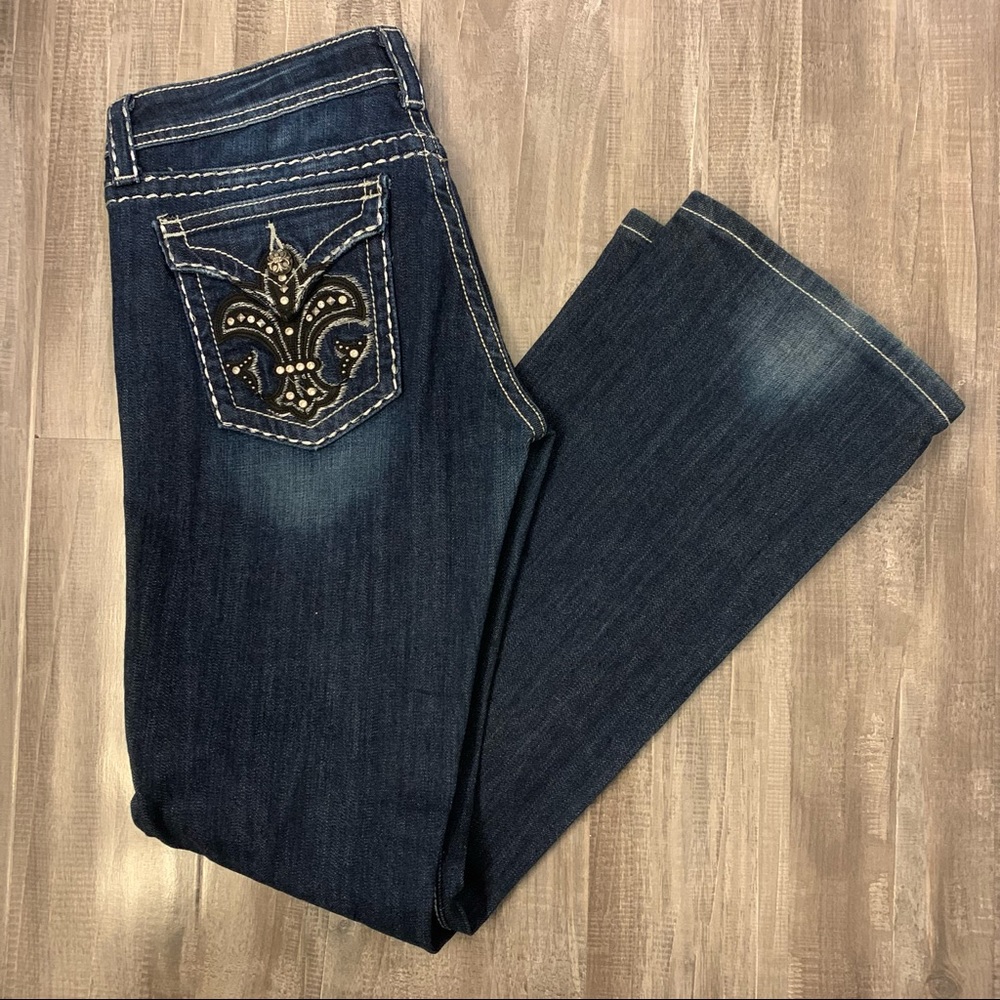Miss Me Mid Rise Bootcut Jeans. je5438b2L Size 31.